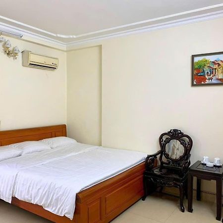 Khach San Hoang Vu Hotell Lang Son Exteriör bild