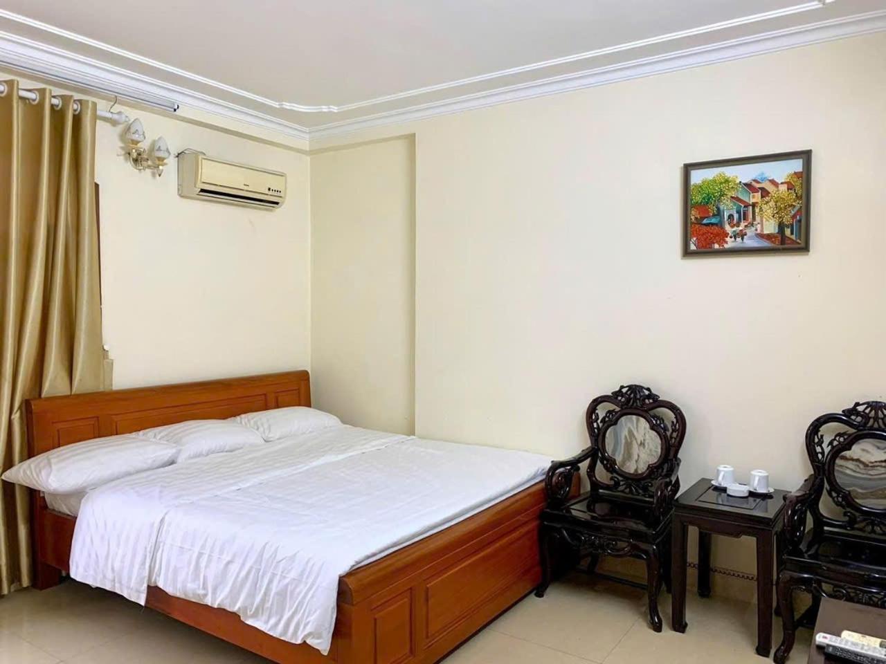 Khach San Hoang Vu Hotell Lang Son Exteriör bild